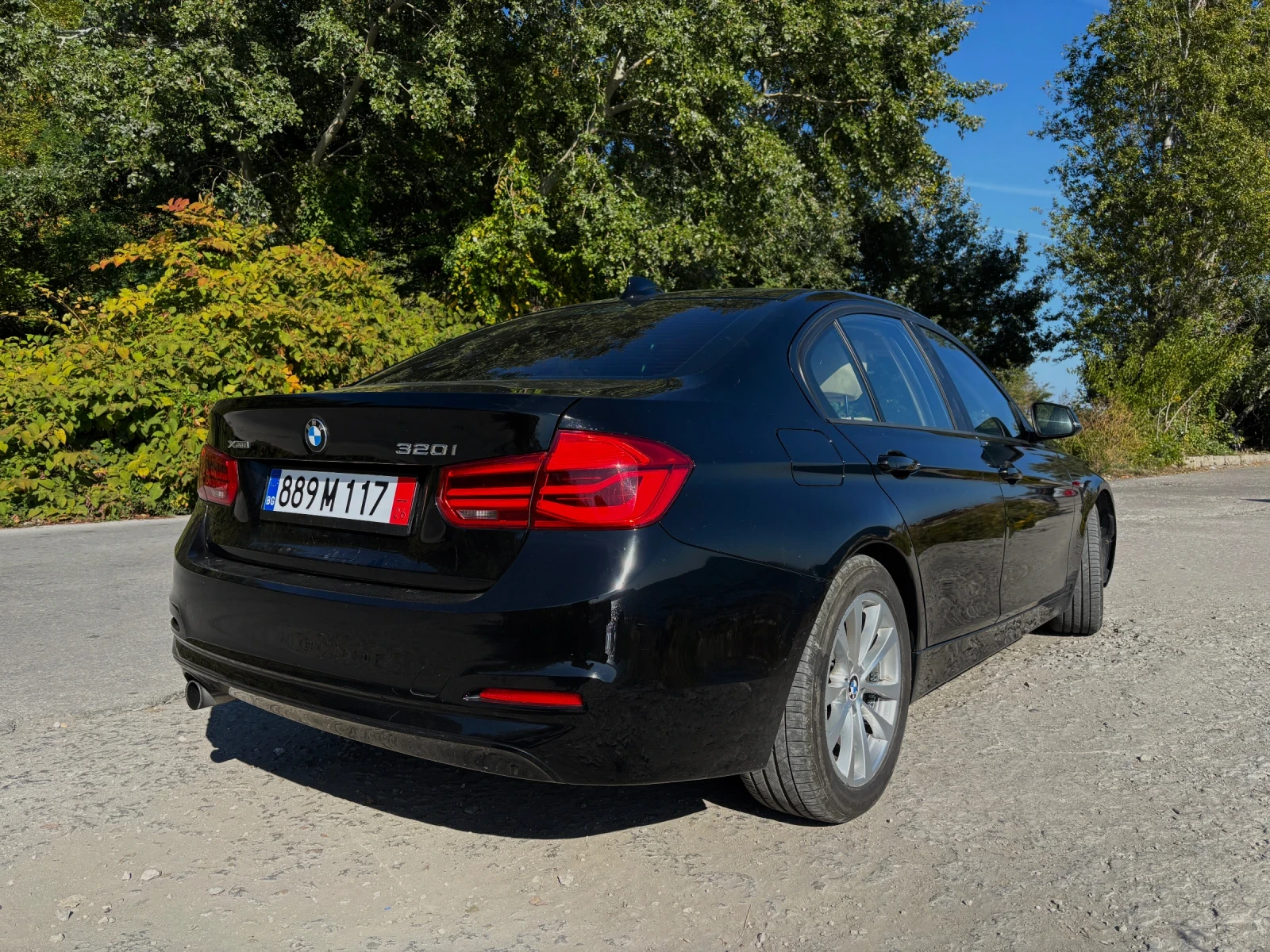 BMW 320 XDrive, снимка 6 - Автомобили и джипове - 56439918