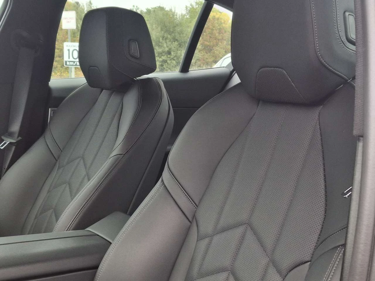 BMW 530 530i xDrive | Premium Pkg | HUD | Leather | Sunroo | Mobile.bg � ����������� 14
