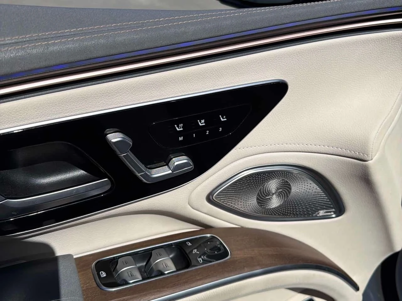 Mercedes-Benz EQS 450+ | CARFAX | ��� ��������� | Mobile.bg � ����������� 10