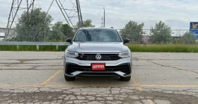 VW Tiguan BLACK LINE * R LINE * БЕЗ ИНЦИДЕНТИ * CARFAX * , снимка 2
