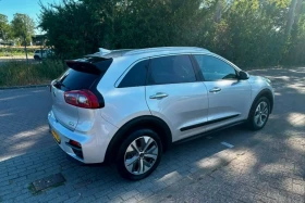 Kia Niro SOH100%/Premium, снимка 4