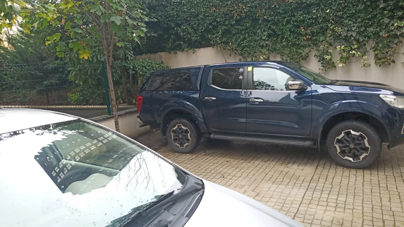 Nissan Navara Пикап, снимка 3 - Автомобили и джипове - 45045704