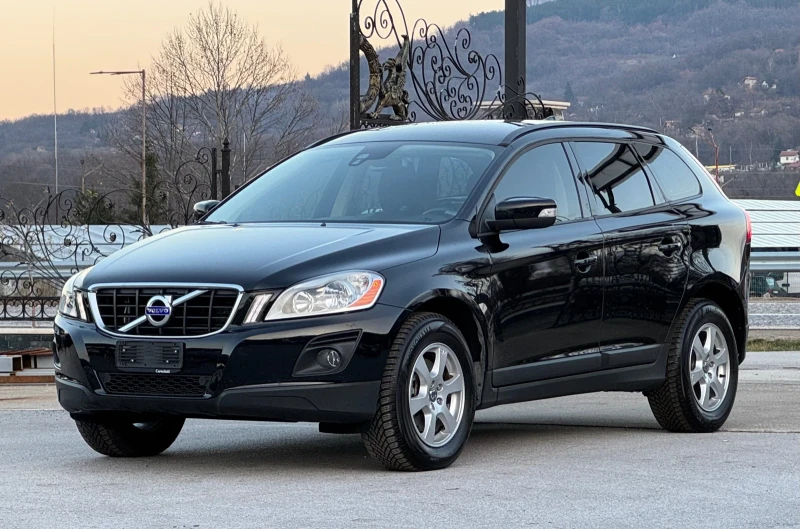 Volvo XC60 2.4D5 ИТАЛИЯ, снимка 1 - Автомобили и джипове - 48339812