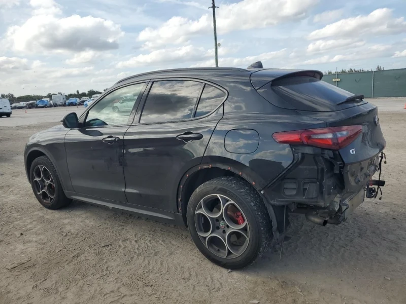 Alfa Romeo Stelvio, снимка 4 - Автомобили и джипове - 49437500