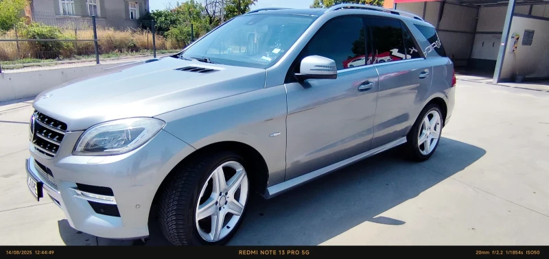 Mercedes-Benz ML 350 Ml 350 AMG BLUETEC 4MATIK PANO ...DISTRONIK, снимка 4 - Автомобили и джипове - 52042620