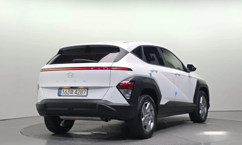 Hyundai Kona Gasoline 1.6 Turbo 2WD Modern, снимка 2 - Автомобили и джипове - 52113024