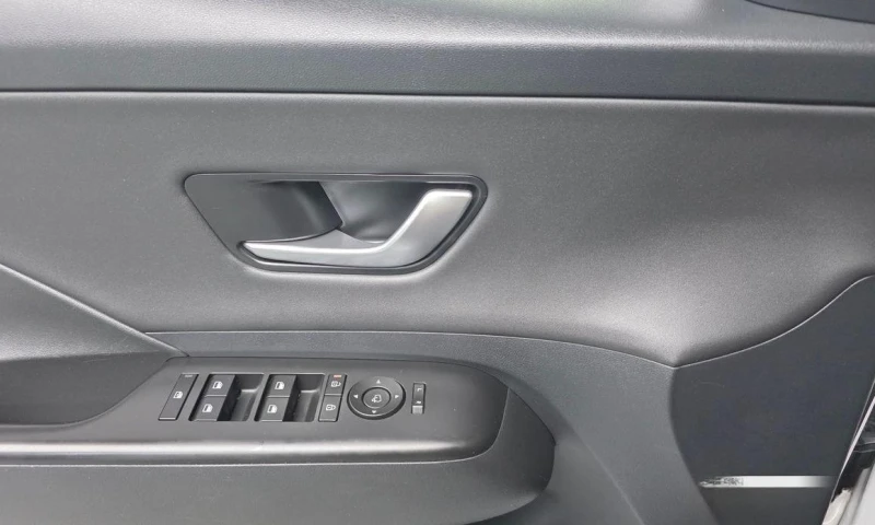 Hyundai Kona Gasoline 1.6 Turbo 2WD Modern, снимка 12 - Автомобили и джипове - 52113024