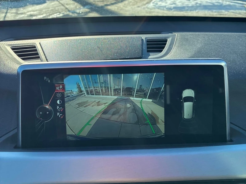 BMW X1 2016 XDRIVE28I * БЕЗ ПЪРВОНАЧАЛНА ВНОСКА* , снимка 13 - Автомобили и джипове - 52728783