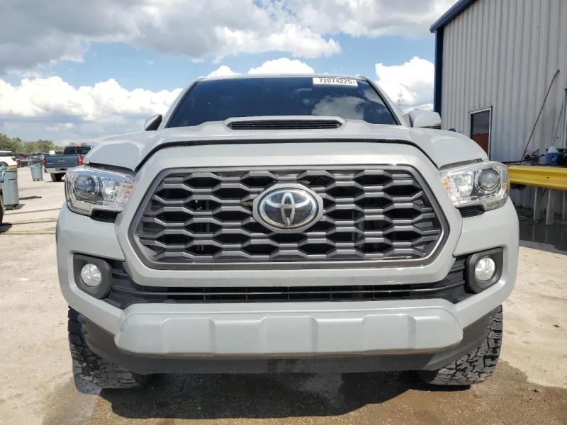 Toyota Tacoma Double Cab, снимка 5 - Автомобили и джипове - 53349591