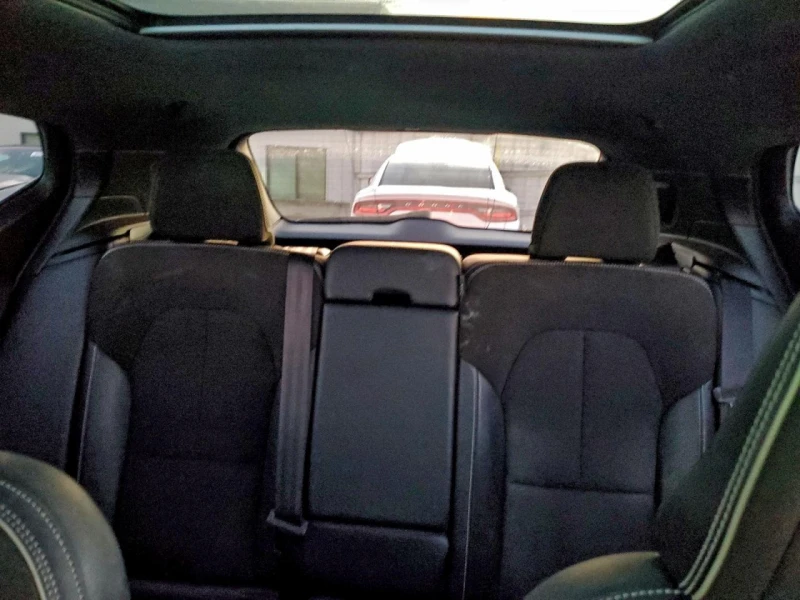 Volvo XC40 T5 MOMENTUM, снимка 10 - Автомобили и джипове - 53481946