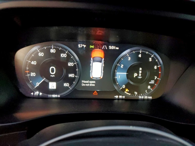 Volvo XC40 T5 MOMENTUM, снимка 9 - Автомобили и джипове - 53481946