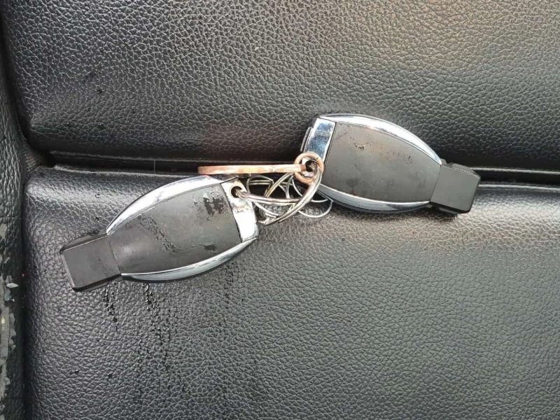 Mercedes-Benz GLA 250 CARFAX /Кожа/Нави/Подгрев/Панорама, снимка 8 - Автомобили и джипове - 53571311