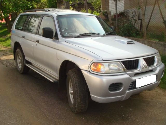 Mitsubishi Pajero sport 2.5, снимка 1 - Автомобили и джипове - 46834166