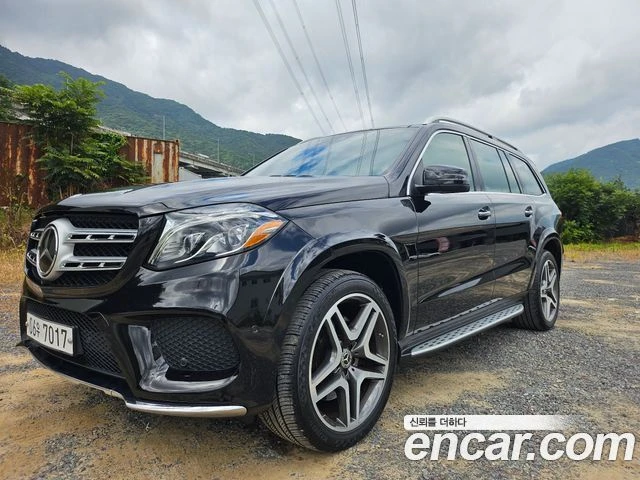 Mercedes-Benz GLS 350, снимка 4 - Автомобили и джипове - 56089318