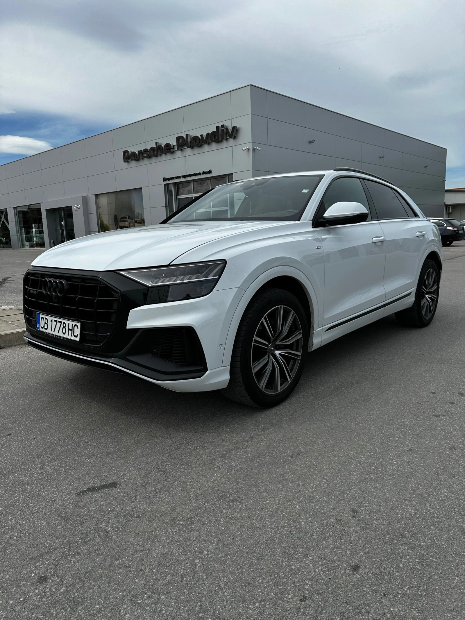 Audi Q8 50 TDI Hybrid B&O ЛИЗИНГ  - изображение 2