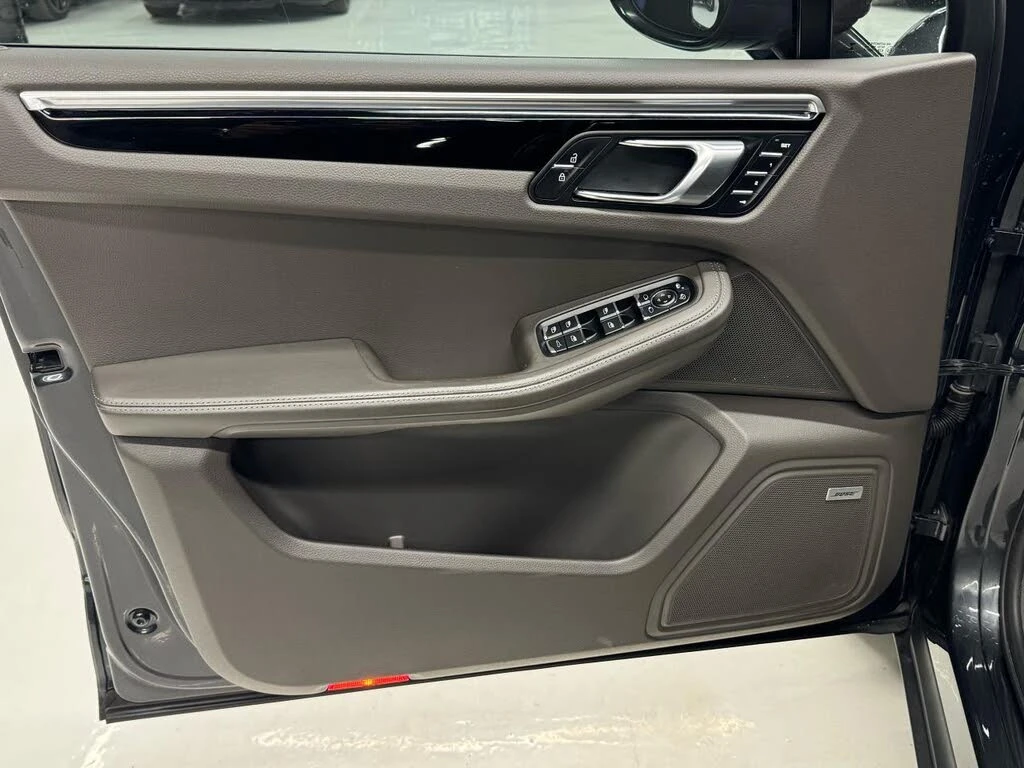 Porsche Macan 2019 Porsche Macan S AWD, снимка 5 - Автомобили и джипове - 54383374