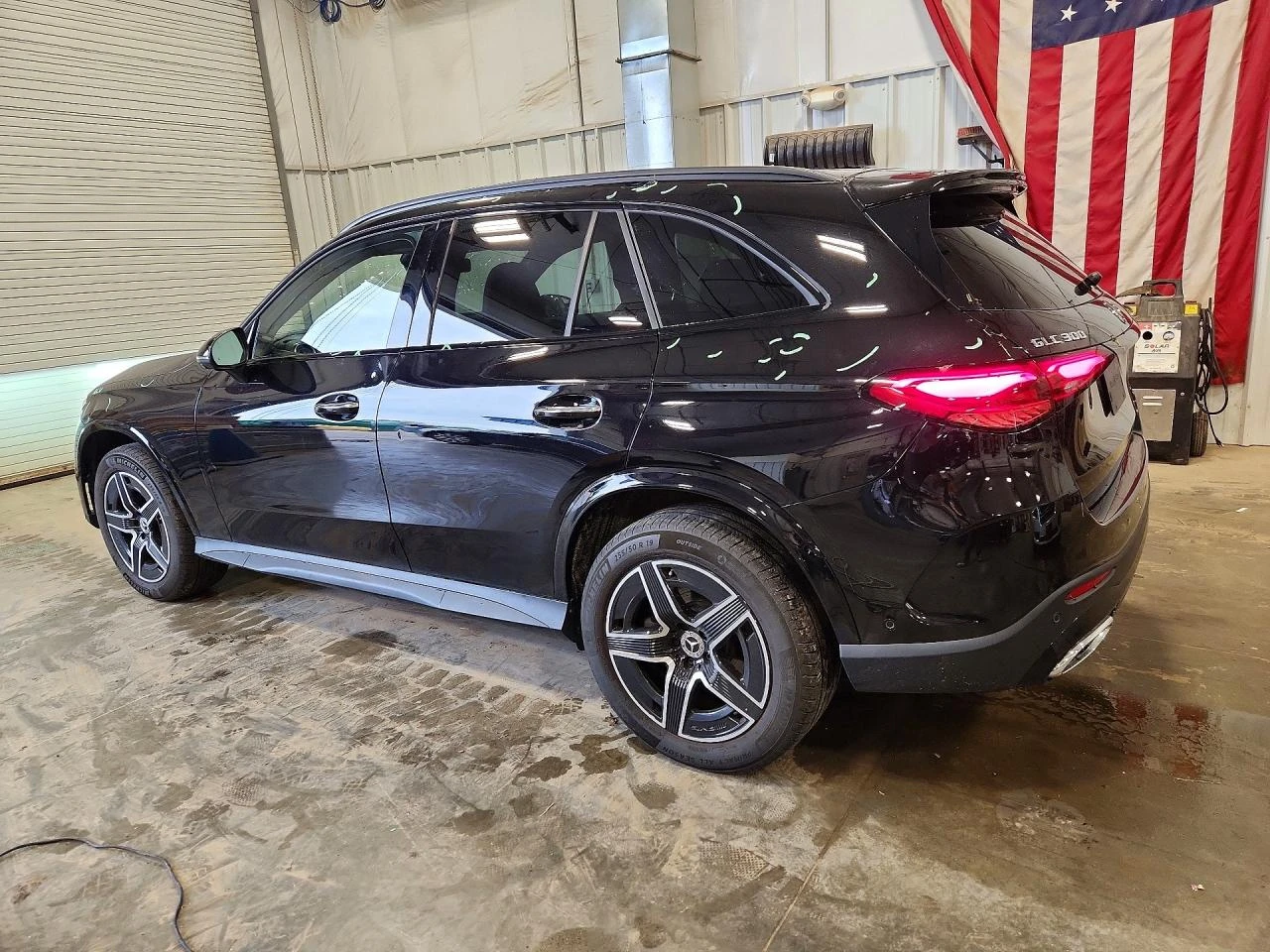 Mercedes-Benz GLC 300 * 4MATIC* DIS* 360* PANO* , снимка 6 - Автомобили и джипове - 54628418