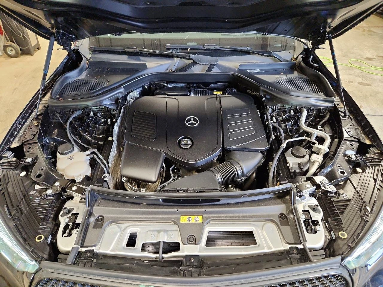 Mercedes-Benz GLC 300 * 4MATIC* DIS* 360* PANO* , снимка 7 - Автомобили и джипове - 54628418