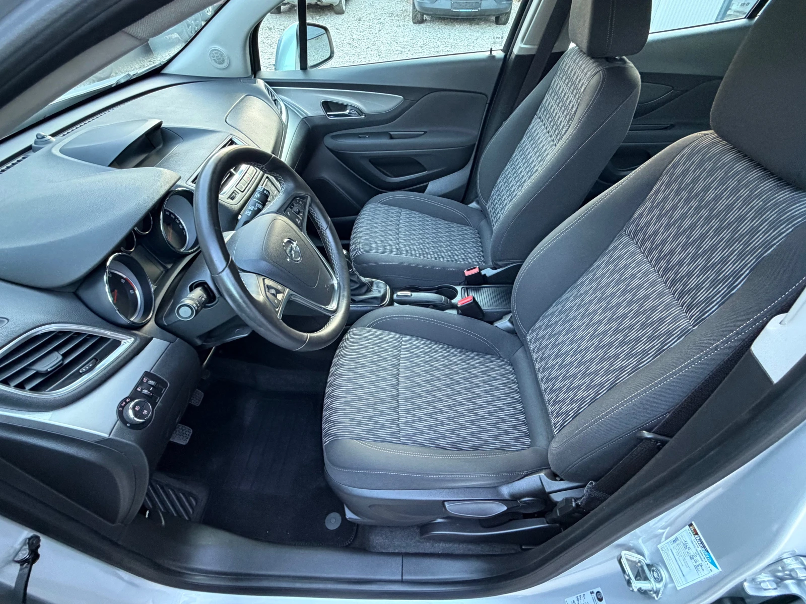 Opel Mokka 1.7CDTI* COSMO* KOJA* TOP* EVRO5, снимка 9 - Автомобили и джипове - 55006256