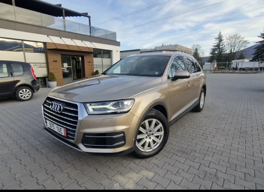 Audi Q7 3000