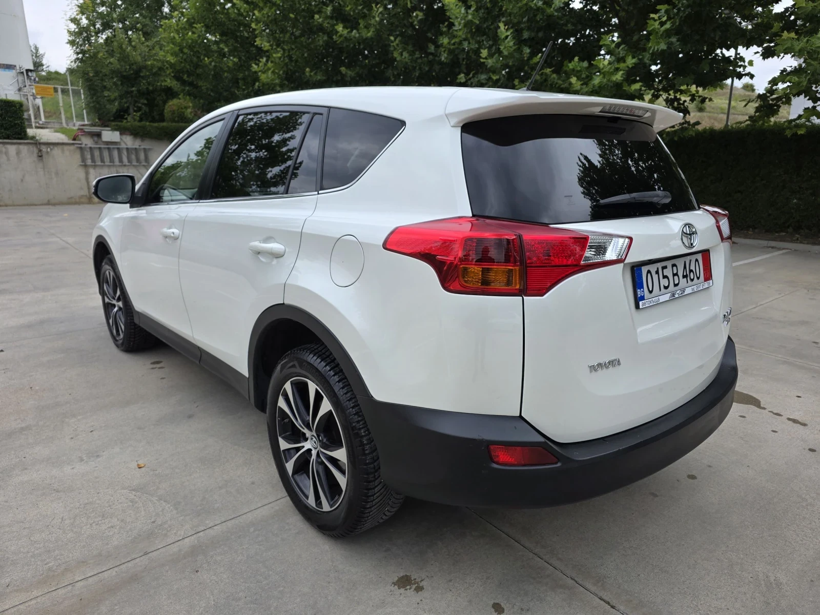 Toyota Rav4 2.2-150kc 4WD Style White, снимка 3 - Автомобили и джипове - 55189790