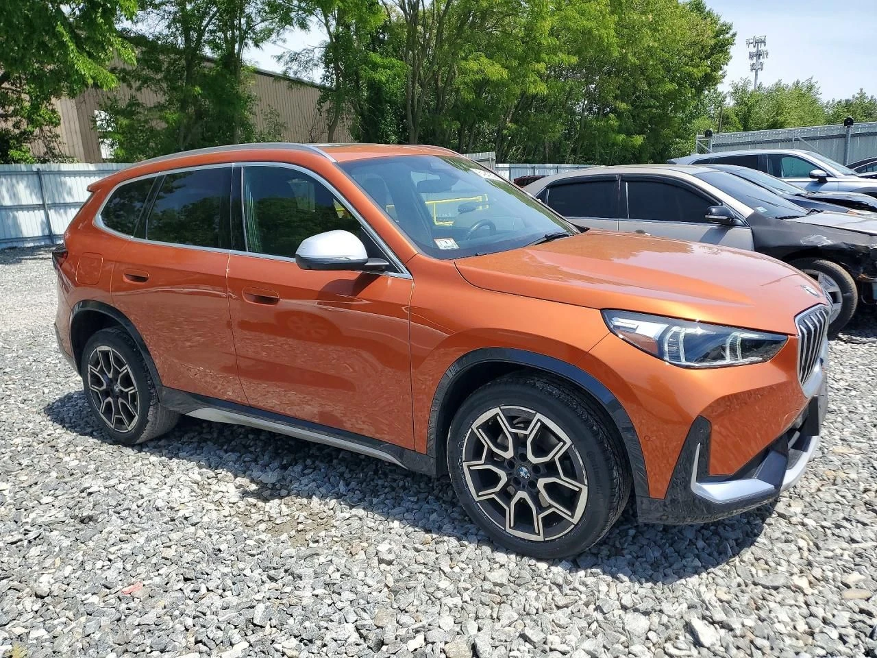 BMW X1, снимка 4 - Автомобили и джипове - 55459176