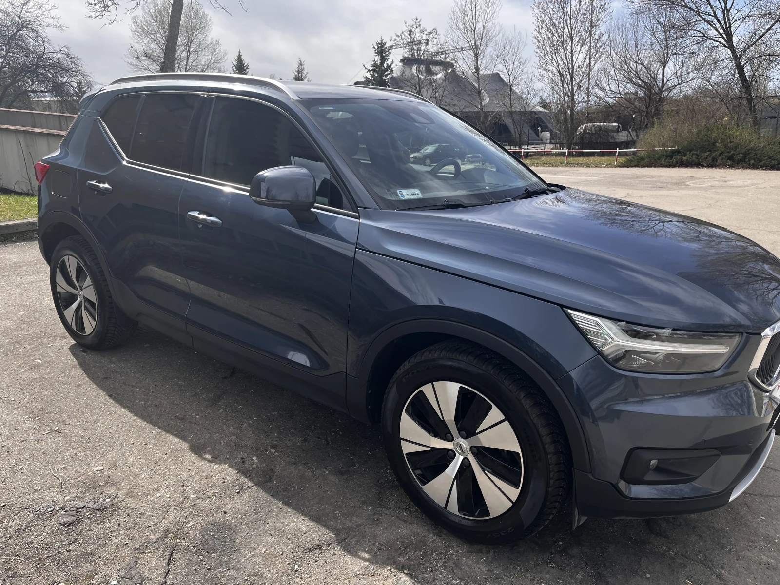Volvo XC40 Mildhibrid, снимка 2 - Автомобили и джипове - 55689705
