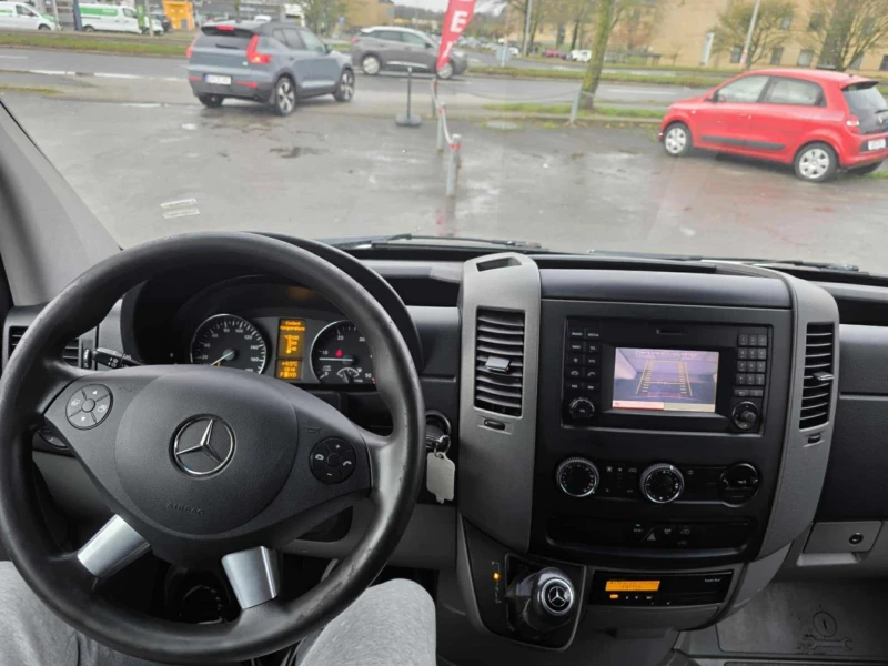 Mercedes-Benz Sprinter 319, снимка 3 - Бусове и автобуси - 53091297