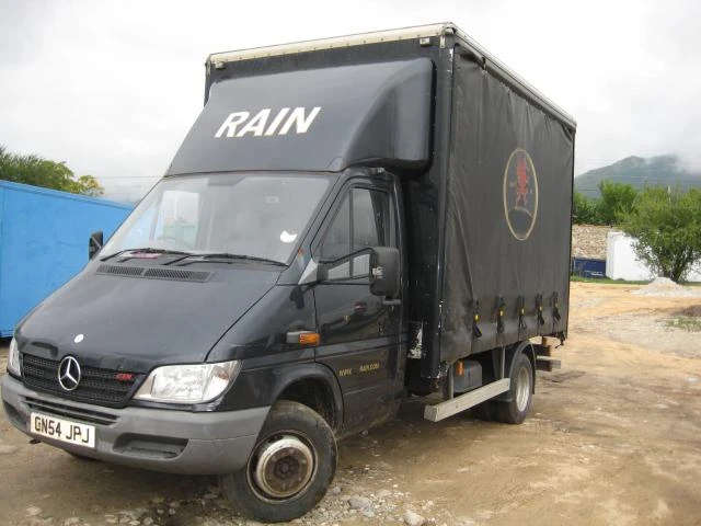 Mercedes-Benz Sprinter 616 CDI  На части, снимка 2 - Бусове и автобуси - 12299670