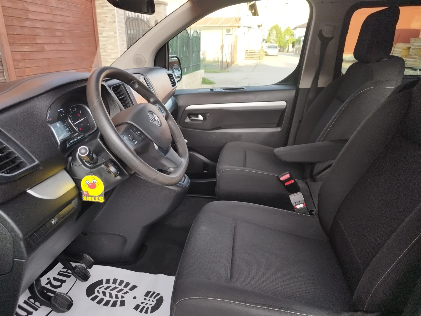 Opel Vivaro ZAFIRA LIVE, 1.5 HDI, 7+ 1 места , EURO 6D - изображение 10