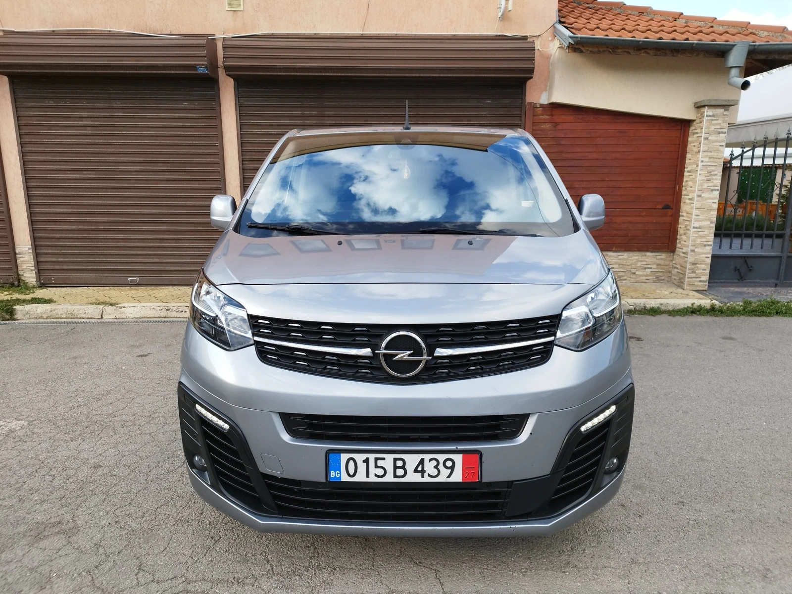 Opel Vivaro ZAFIRA LIVE, 1.5 HDI, 7+ 1 места , EURO 6D - изображение 2