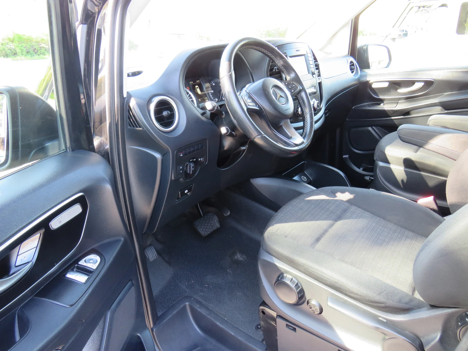 Mercedes-Benz Vito * ���������������� NAVI AVTOMAT DIESEL*  | Mobile.bg � ����������� 9