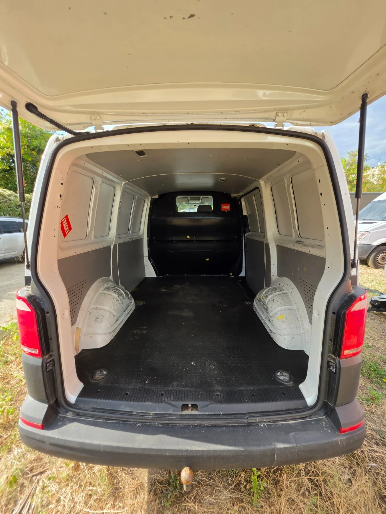 VW T6 2.0tdi 102, снимка 7 - Бусове и автобуси - 56172407