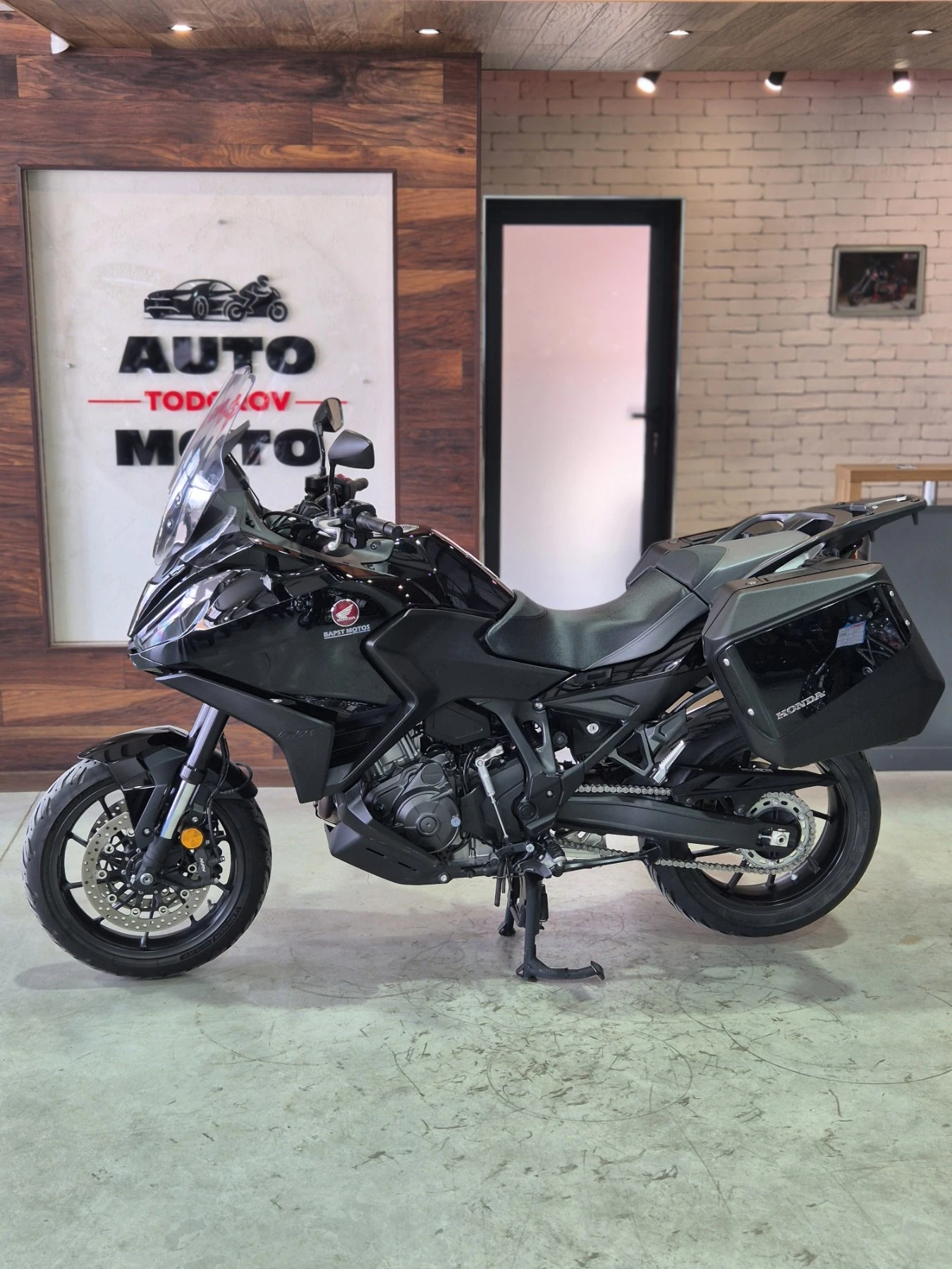Honda Nt 1100 ABS TC LED ��� ���� �� ���������! | Mobile.bg � ����������� 4