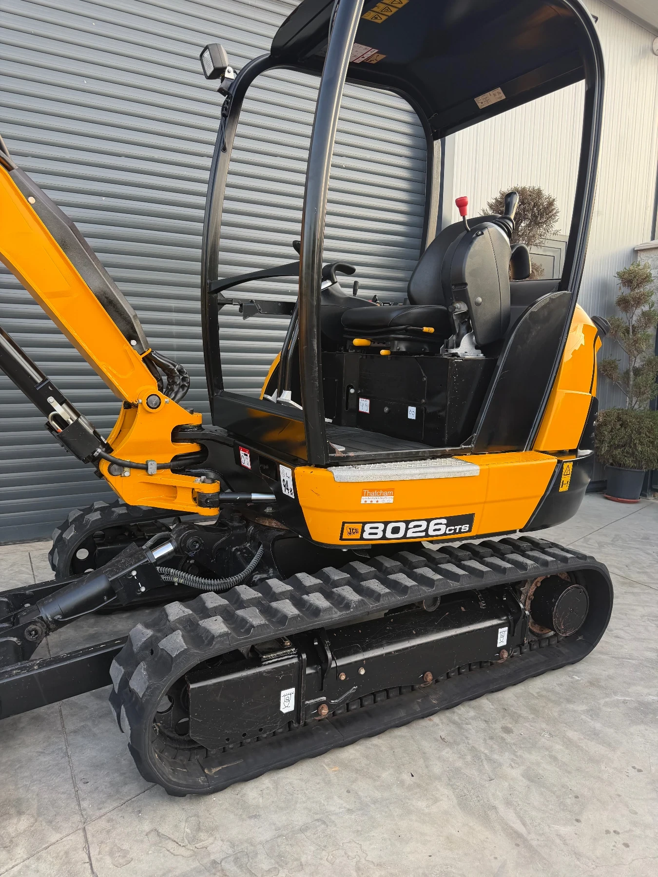Багер JCB 8026 2.7т 390мч., снимка 4 - Индустриална техника - 55450099