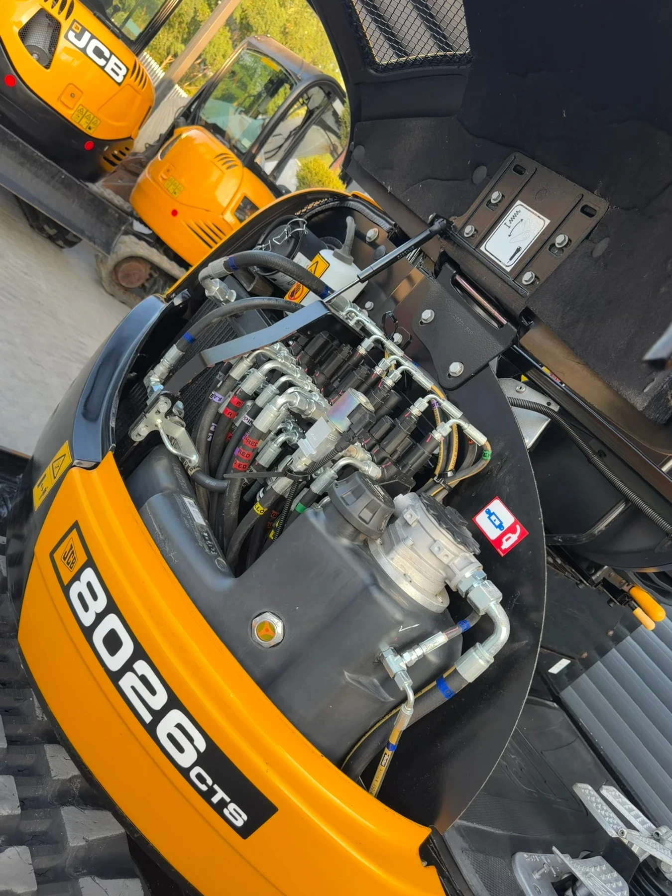 Багер JCB 8026 2.7т 390мч., снимка 12 - Индустриална техника - 55450099