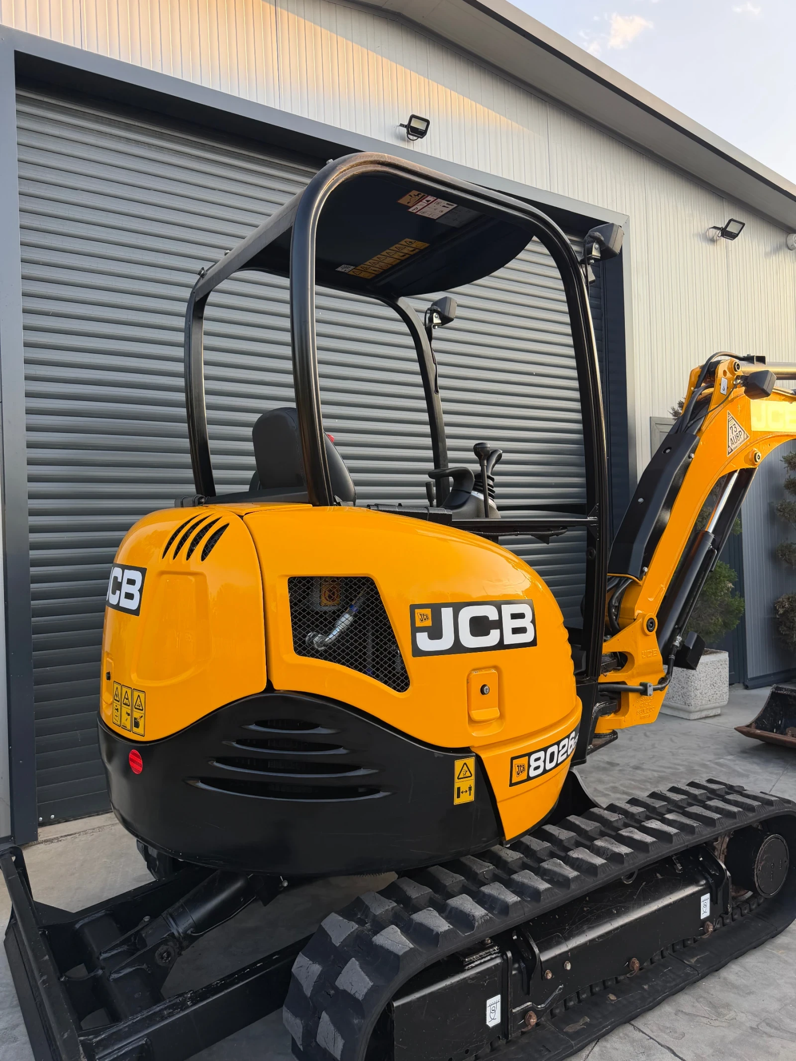 Багер JCB 8026 2.7т 390мч., снимка 7 - Индустриална техника - 55450099