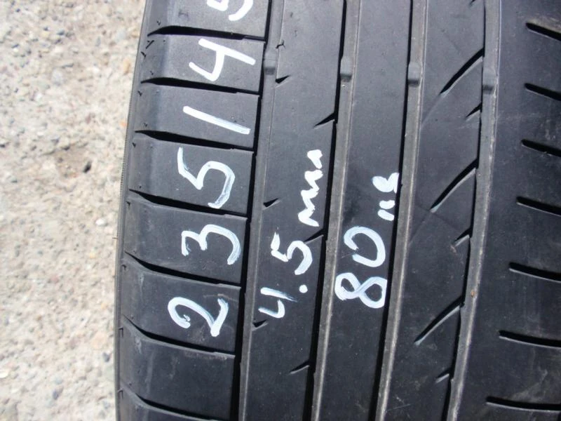 Гуми Летни 235/45R18, снимка 7 - Гуми и джанти - 8373307