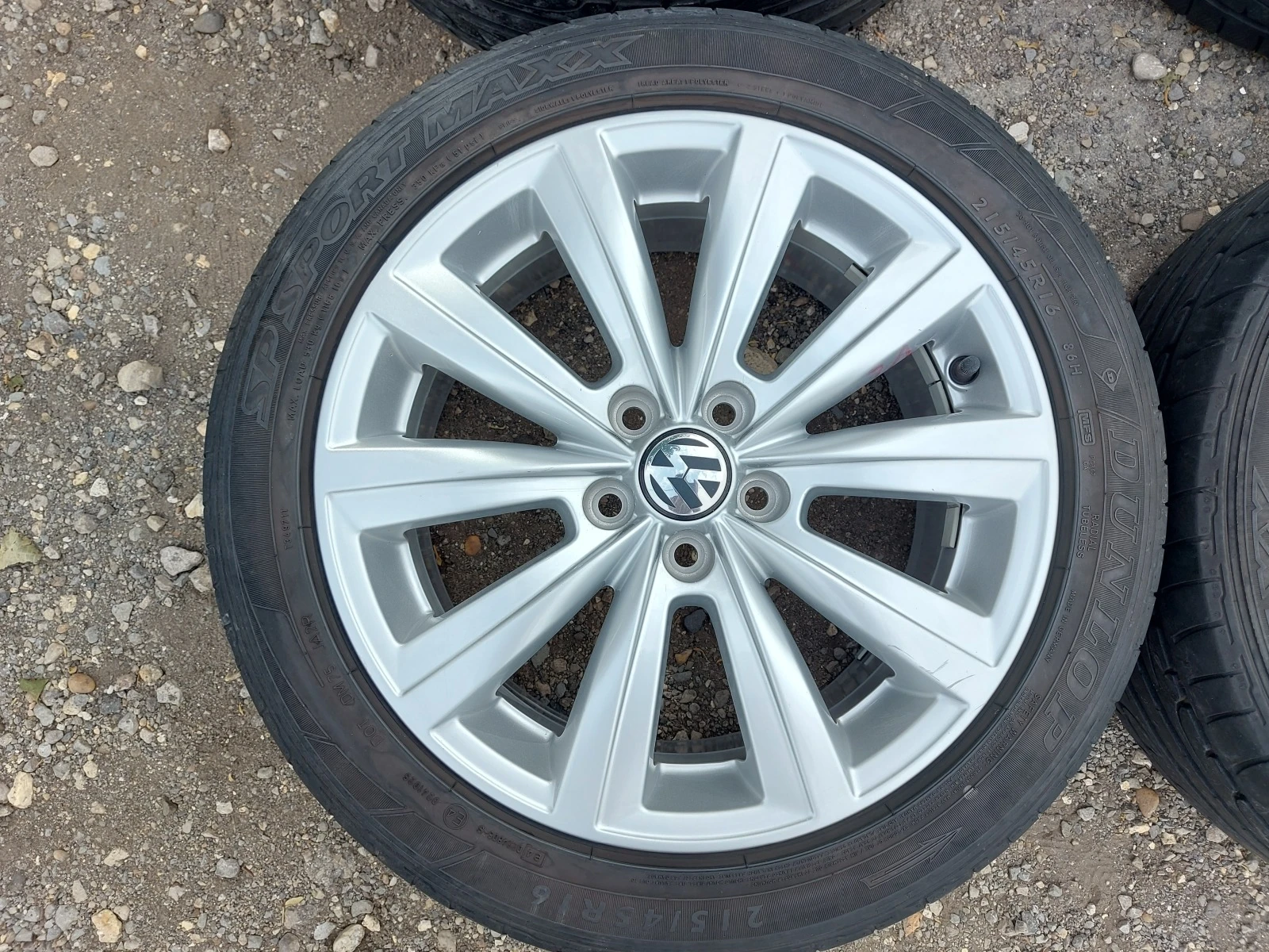    215/45R16  VW Polo | Mobile.bg   3