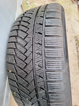 Гуми Зимни 225/50R17, снимка 1 - Гуми и джанти - 47823990