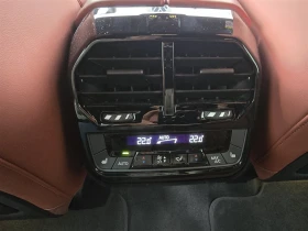 BMW iX xDrive60, снимка 8