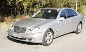 Mercedes-Benz E 220  1