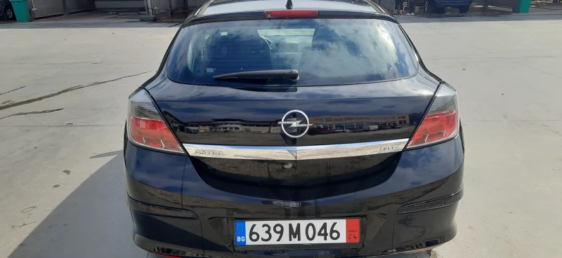 Opel Astra GTC, снимка 14 - Автомобили и джипове - 46998110