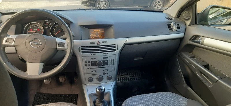 Opel Astra GTC, снимка 12 - Автомобили и джипове - 46998110