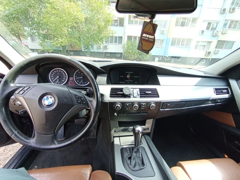 BMW 525, снимка 11 - Автомобили и джипове - 49604194