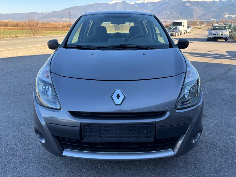 Renault Clio 1.5 DCI -Navi, снимка 2 - Автомобили и джипове - 49393373