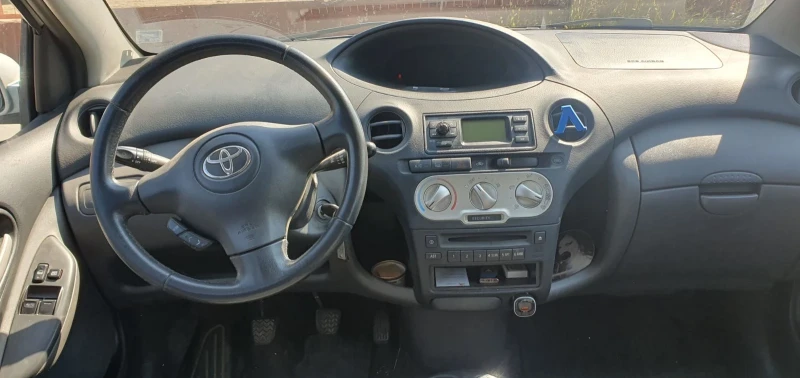 Toyota Yaris D4D, снимка 6 - Автомобили и джипове - 49531932