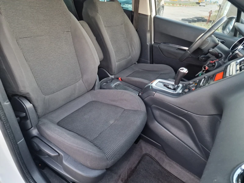 Peugeot 5008 АВТОМАТ! 2.0 HDI ПАНОРАМА! , снимка 16 - Автомобили и джипове - 51584523