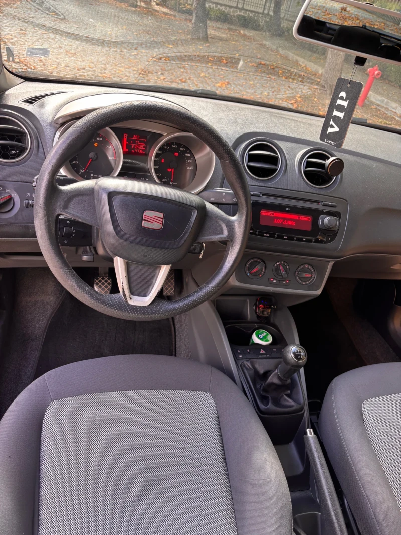 Seat Ibiza 1.4 TSI, снимка 8 - Автомобили и джипове - 52356866
