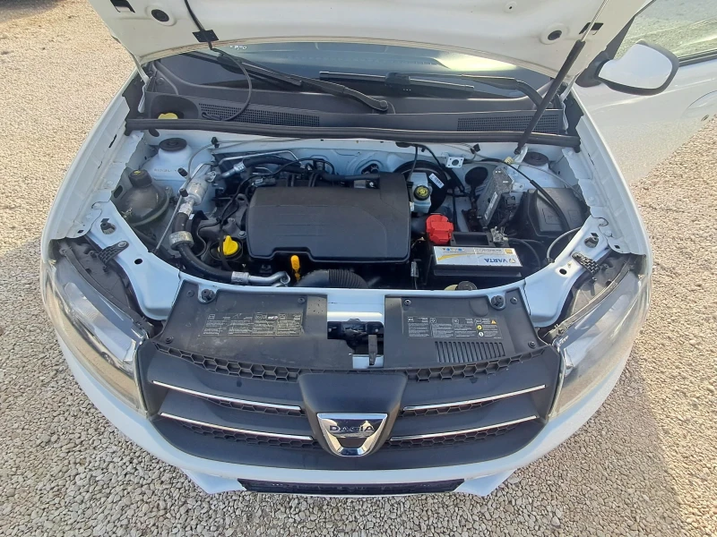 Dacia Logan 1.2i 75к.с СТАРИЯ МОТОР  ТОП СЪСТОЯНИЕ, снимка 13 - Автомобили и джипове - 52446885